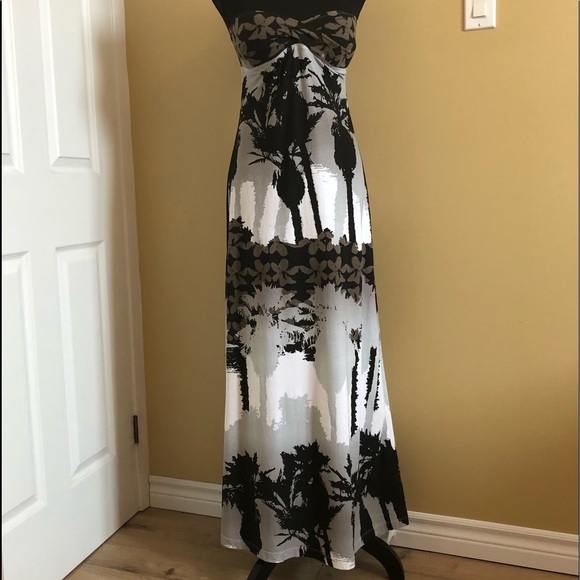 NWT-Women’s Tommy Bahama Scenic Palm Bandeau twist front cup Maxi dress X-small. - Picture 3 of 11